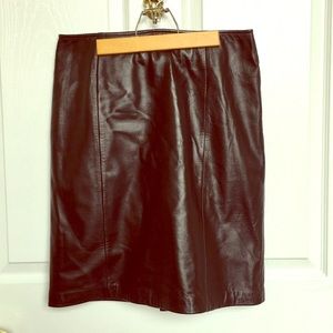 Black lambskin leather pencil skirt